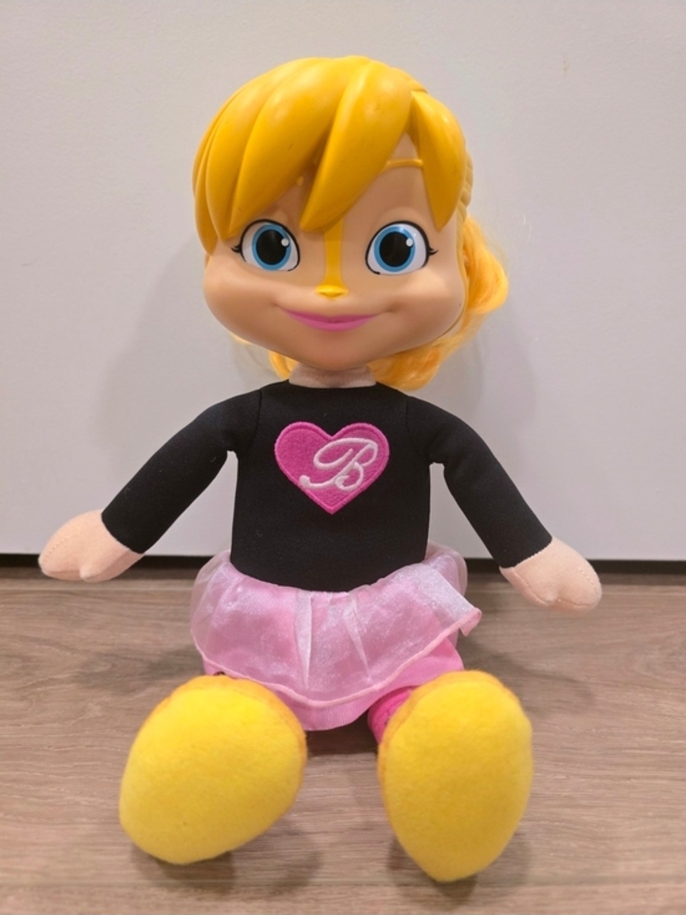 Fisher-Price Alvin & the Chipmunks Talking Brittany Chipette Doll 14" Toy